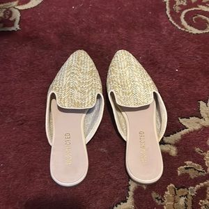 Restricted summer flats